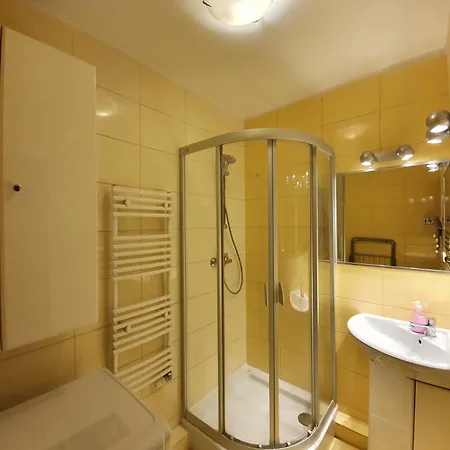 Apartment Mieszkanie 4-pokoje Zaspa