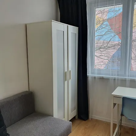 Mieszkanie 4-pokoje Zaspa Apartment